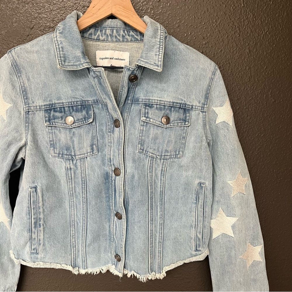 Cupcakes and Cashmere Affleck Embroidered Star Denim Jacket - Picture 3 of 11